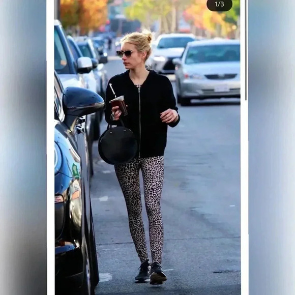 Outdoor Voices Leopard TechSweat Flex/MoveFree Leggings - Picture 5 of 5